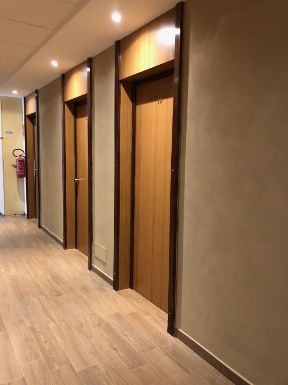 Albergo Corvetto Corso Lodi Mediolan Zewnętrze zdjęcie