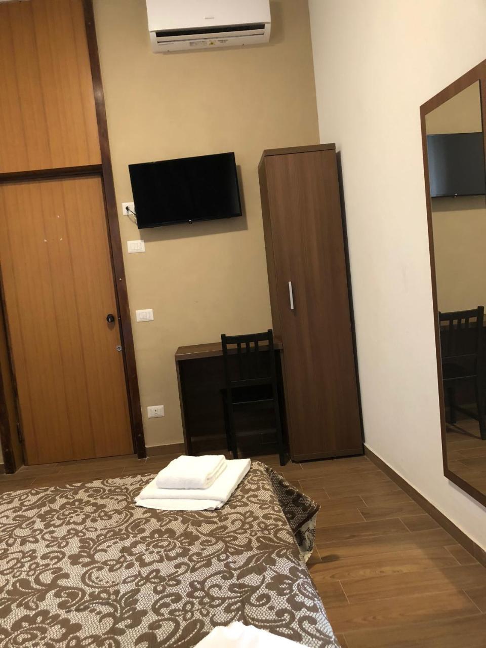 Albergo Corvetto Corso Lodi Mediolan Zewnętrze zdjęcie
